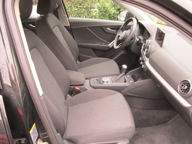 AUDI Q2 35 TFSI Business Advanced