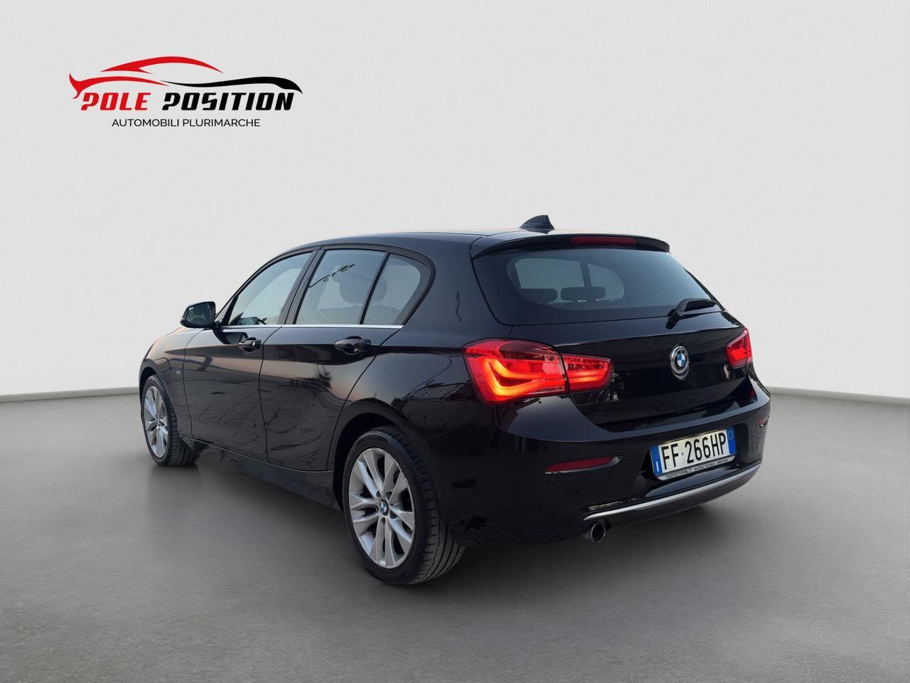 Bmw 116 116d 5p. Urban Steptronic