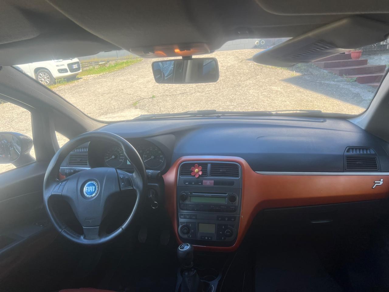 Fiat Punto 1.4 5 porte Dynamic