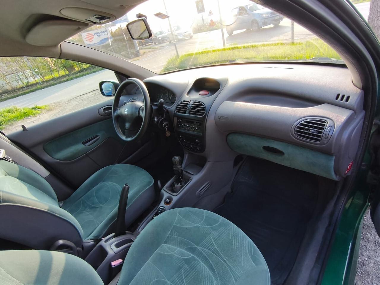 Peugeot 206 1.4 HDi 5p. XR
