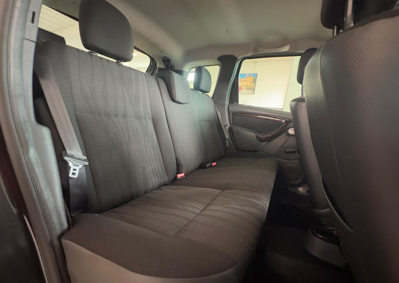 Dacia Duster 1.6 110CV 4x2 GPL Lauréate 02/2012 NEOPATENTATI