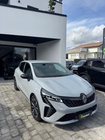 Renault Clio TCE TECHNO