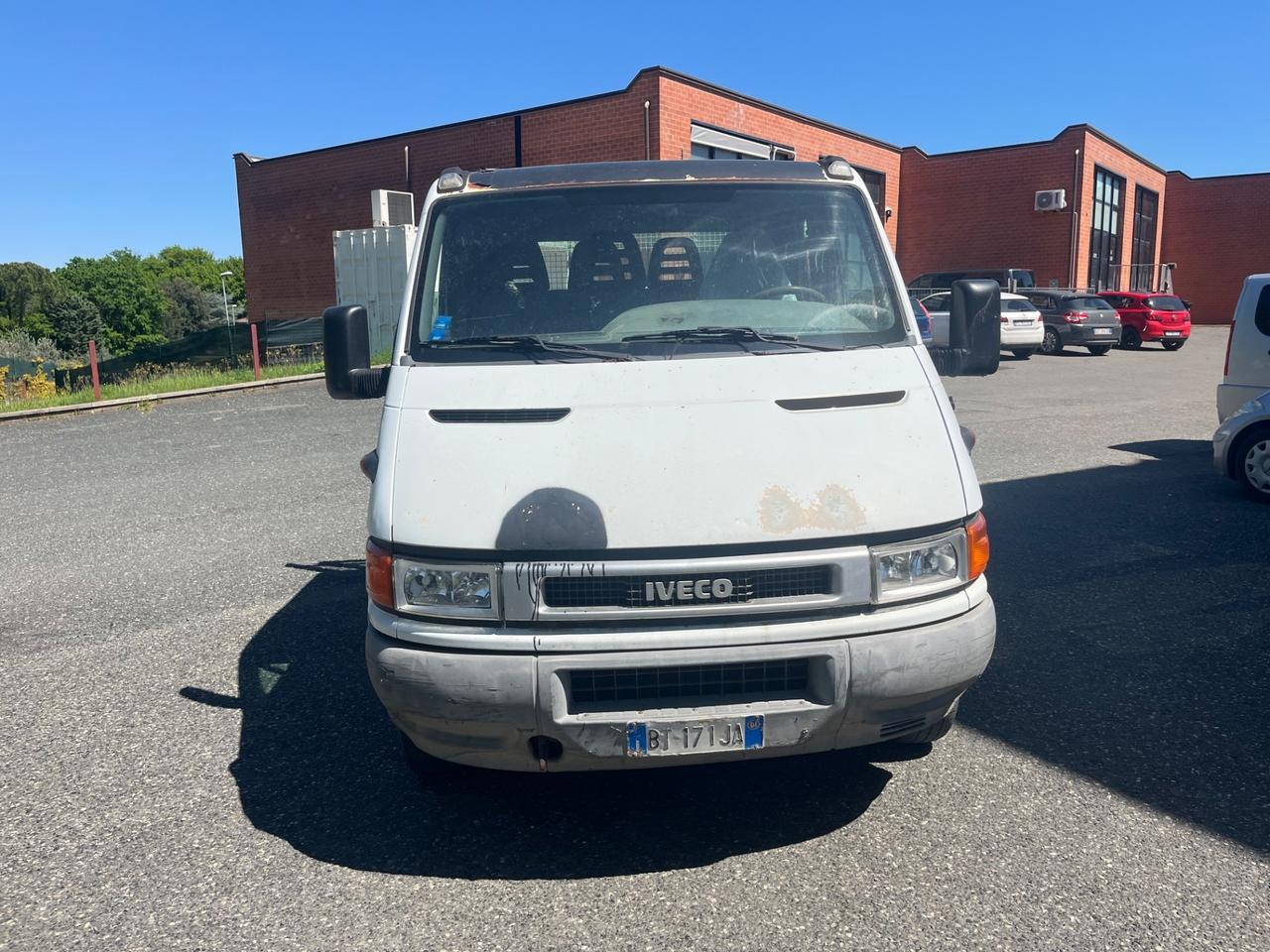 Iveco Daily RIBATABILE TRILATERALE 2001 266.000 KM