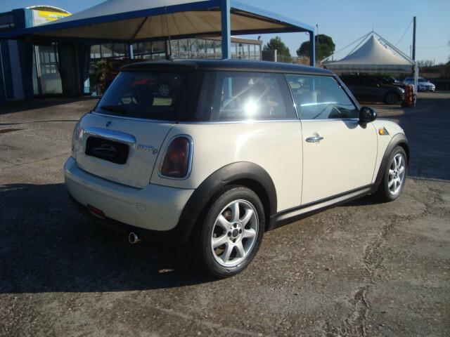 Mini COOPER 1.6 DIESEL ''adatta per neopatentati''