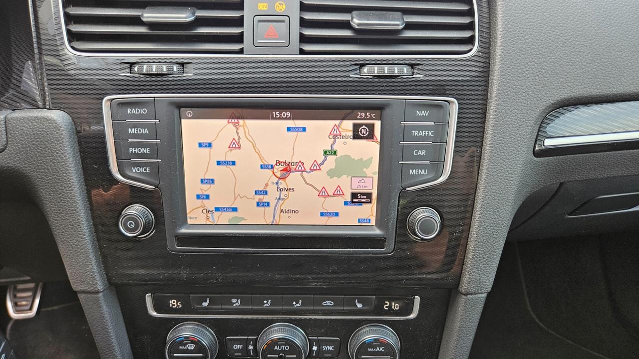 Volkswagen Golf GTI 5p 2.0 tsi PERFORMANCE 220CV PELLE-NAVY-SED.RISC.