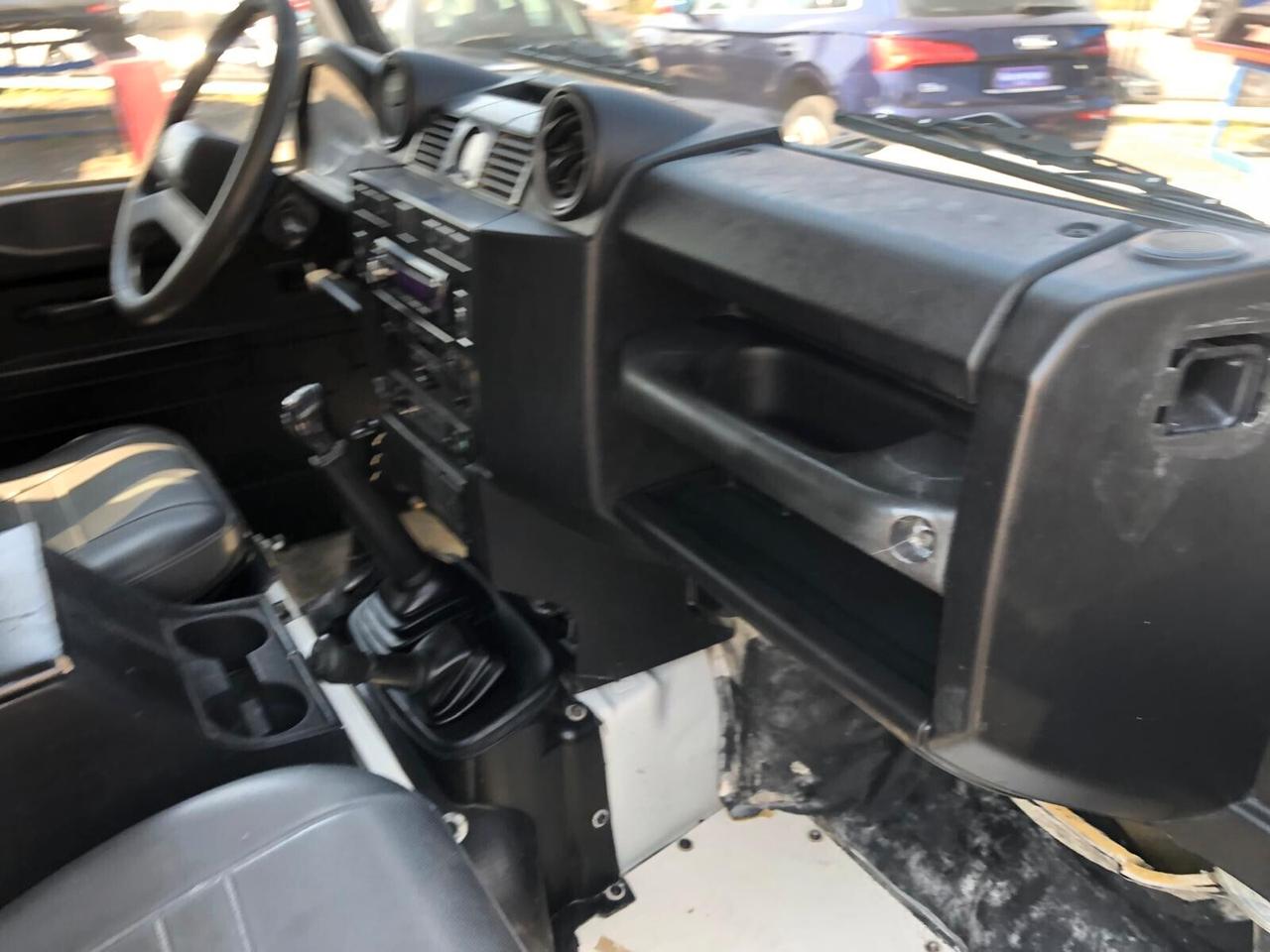 Land Rover Defender 110 2.4 TD4 Station Wagon UNICO PROPRIETARIO FATTURABILE IVA DEDUCIBILE POSSIBILITA' DI GARANZIA EUROPEA CONFORMGEST FINO A 36 MESI!!!