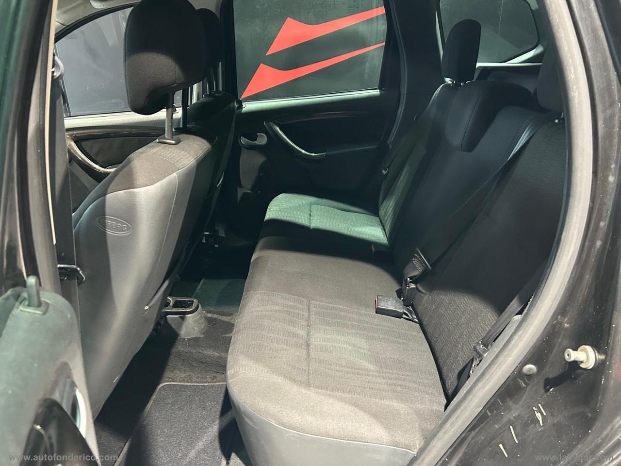 DACIA Duster 1.5 dCi 110 CV 4x4 Lauréate