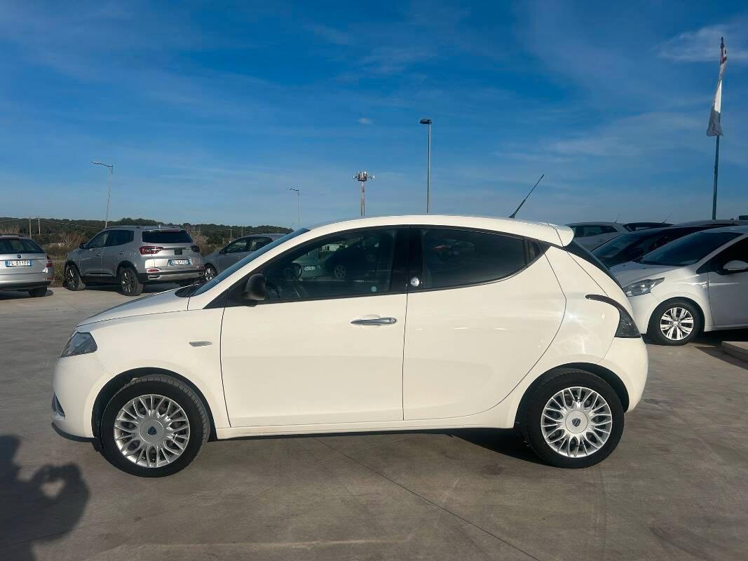 Lancia Ypsilon 1.2 Gold ecochic Gpl 69cv