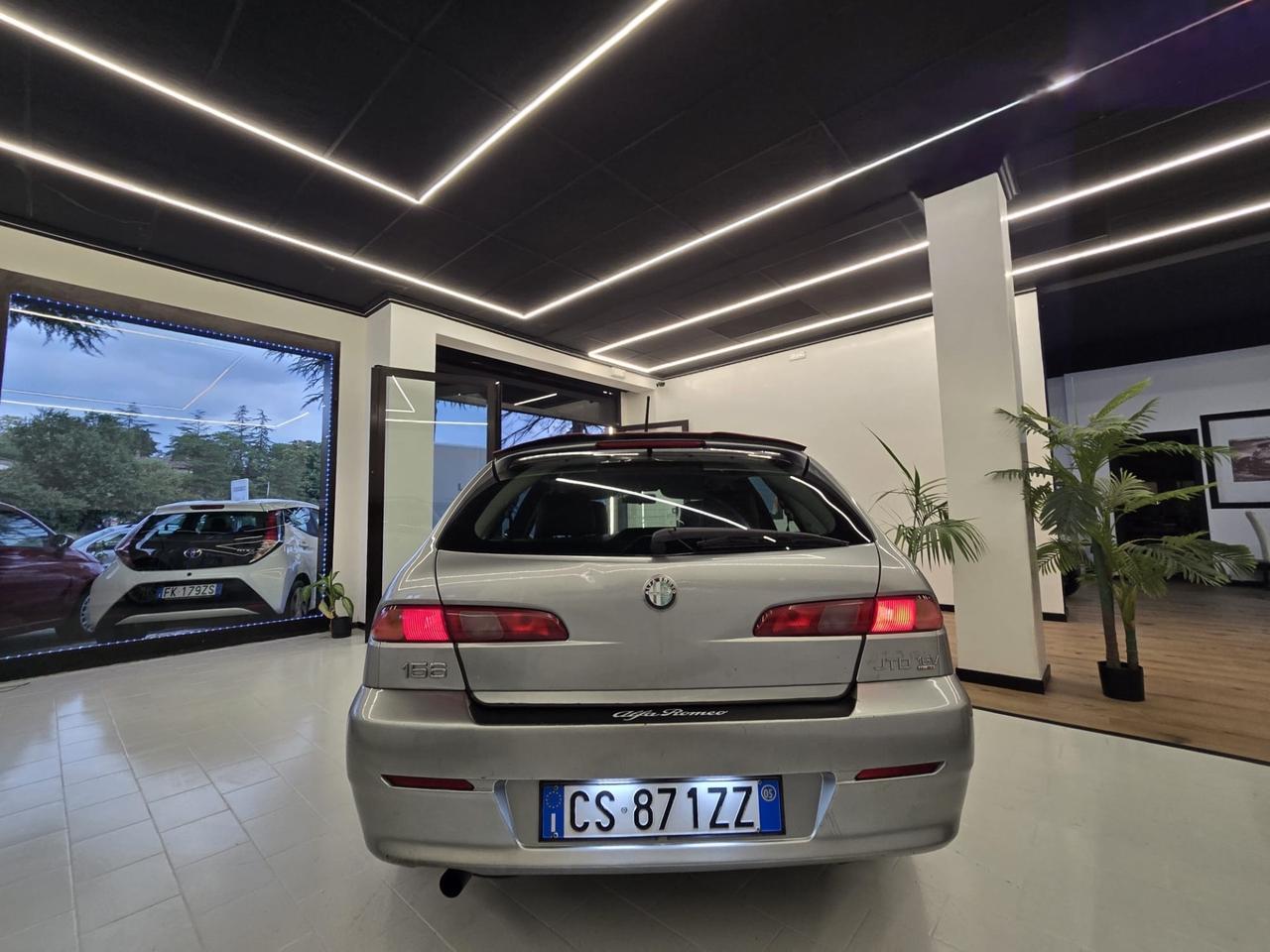 Alfa Romeo 156 1.9 JTD Sportwagon Distinctive