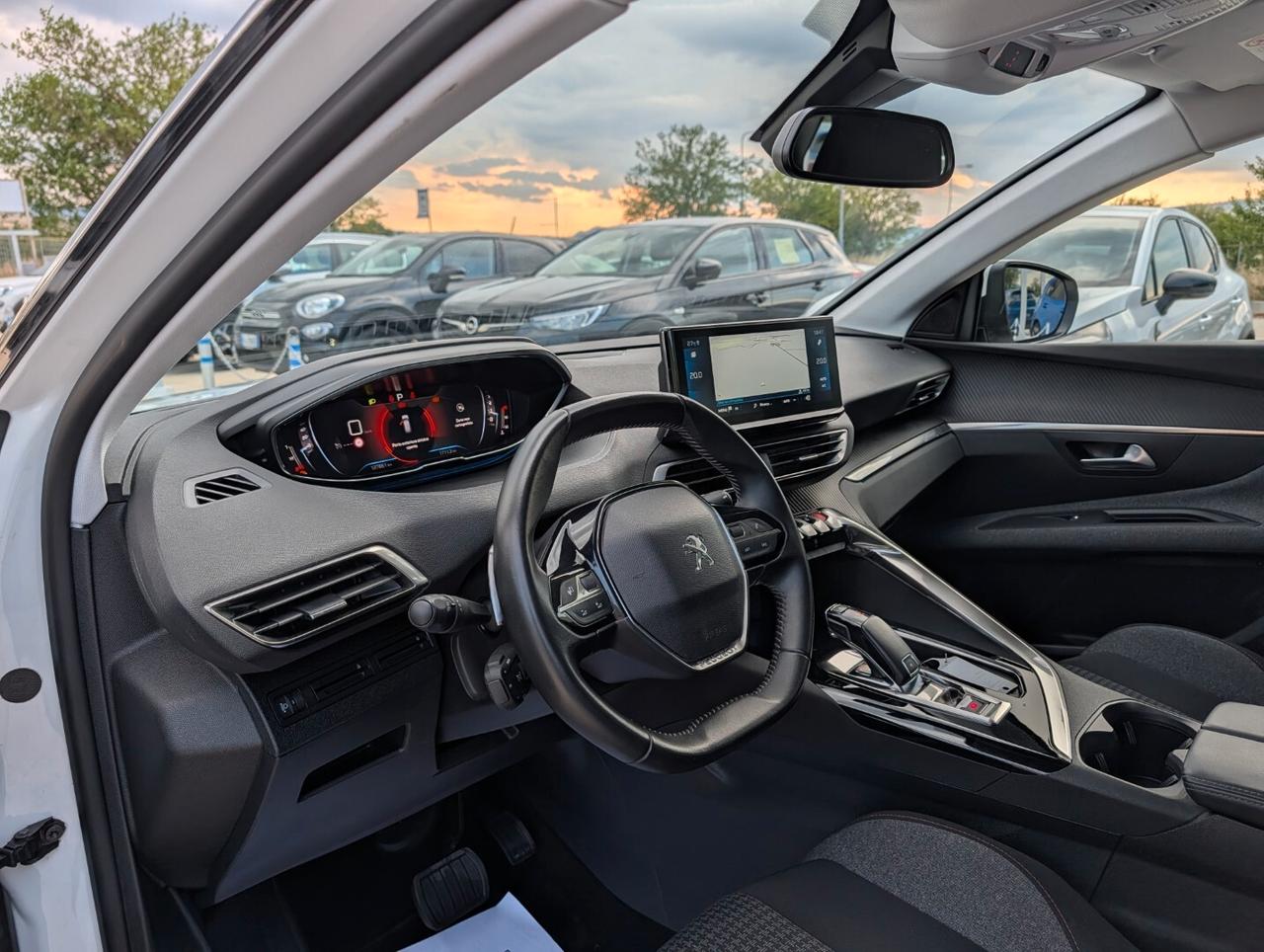Peugeot 3008 BlueHDi 130 S&S EAT8 Active