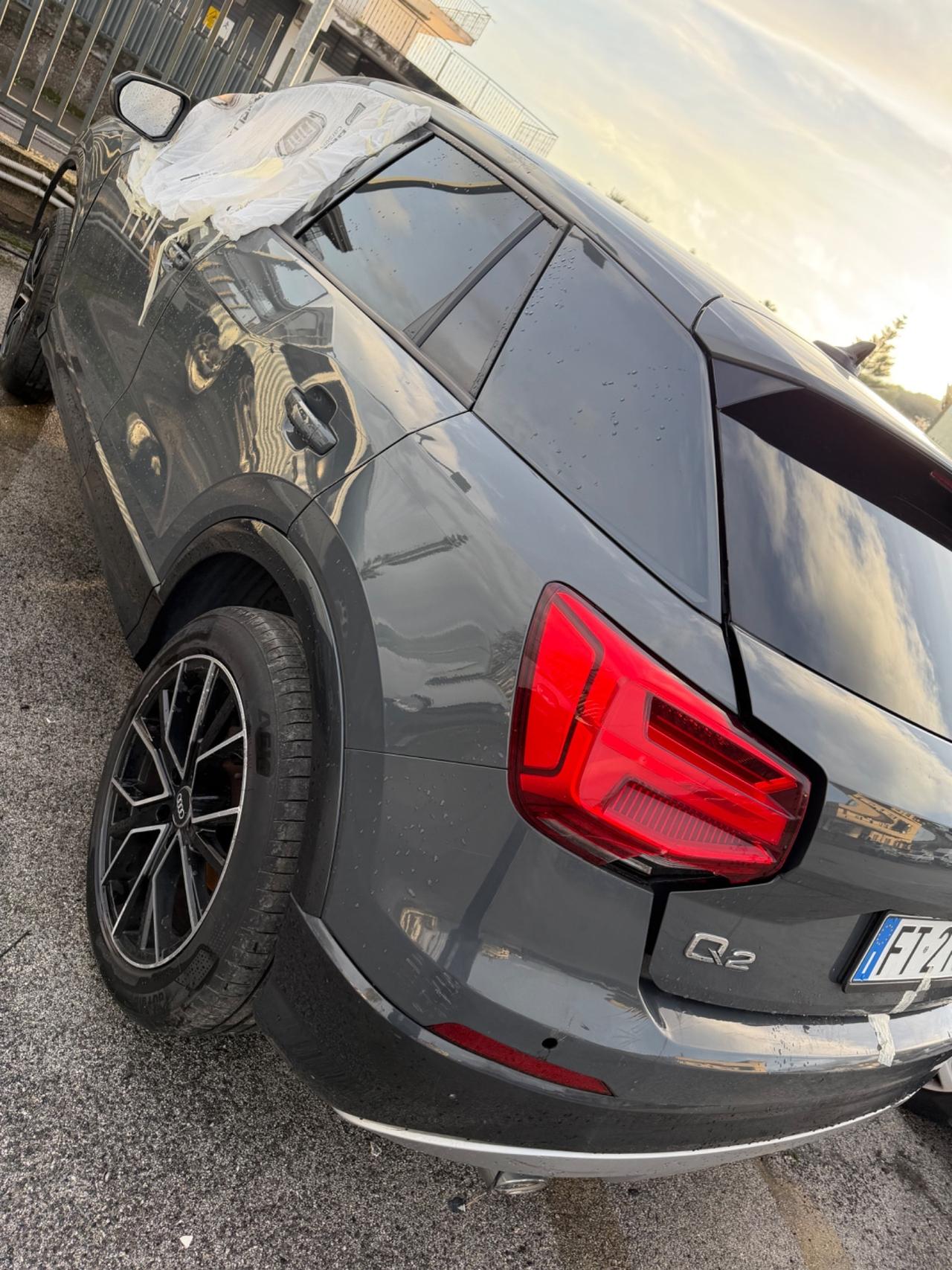 Audi Q2 30 TDI S tronic Business Design