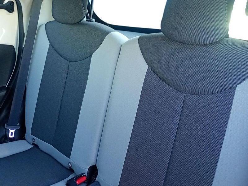 Toyota Aygo 5 Porte 1.0 VVT-i x-play my15