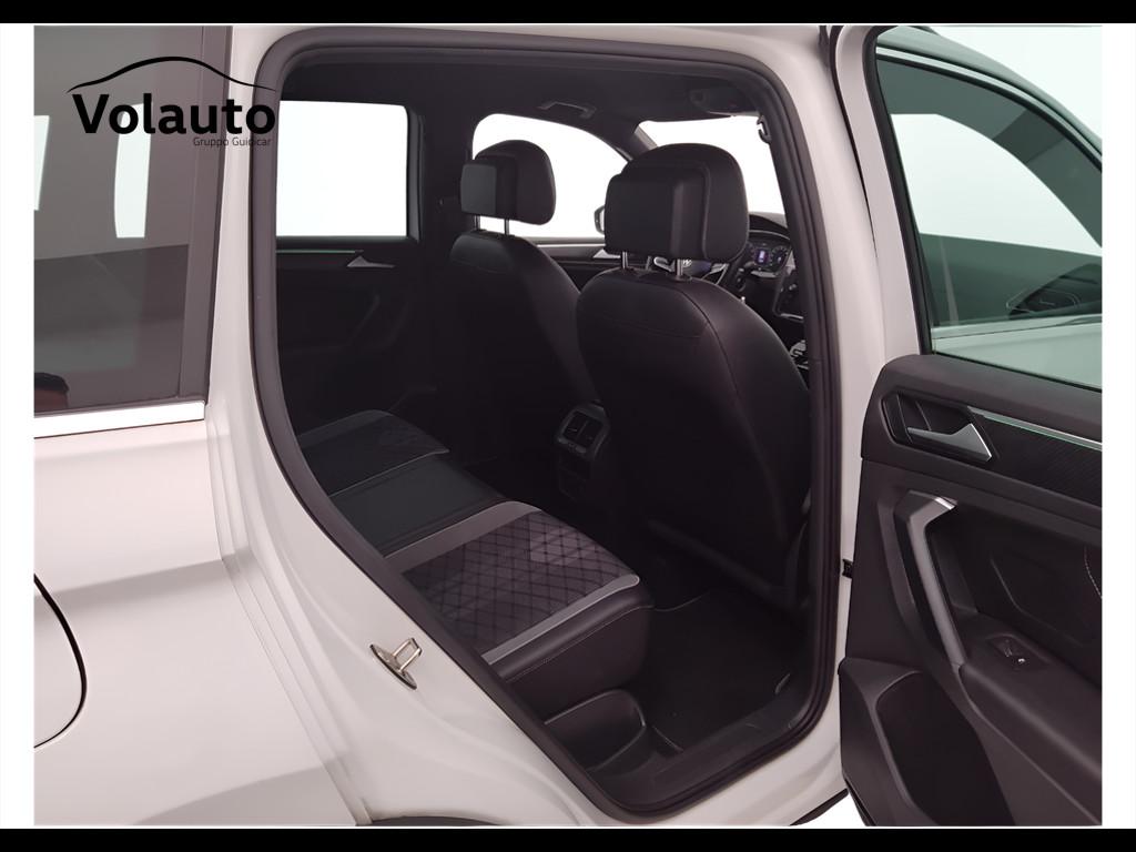 VOLKSWAGEN Tiguan II 2021 - Tiguan 1.5 tsi R-Line 150cv dsg