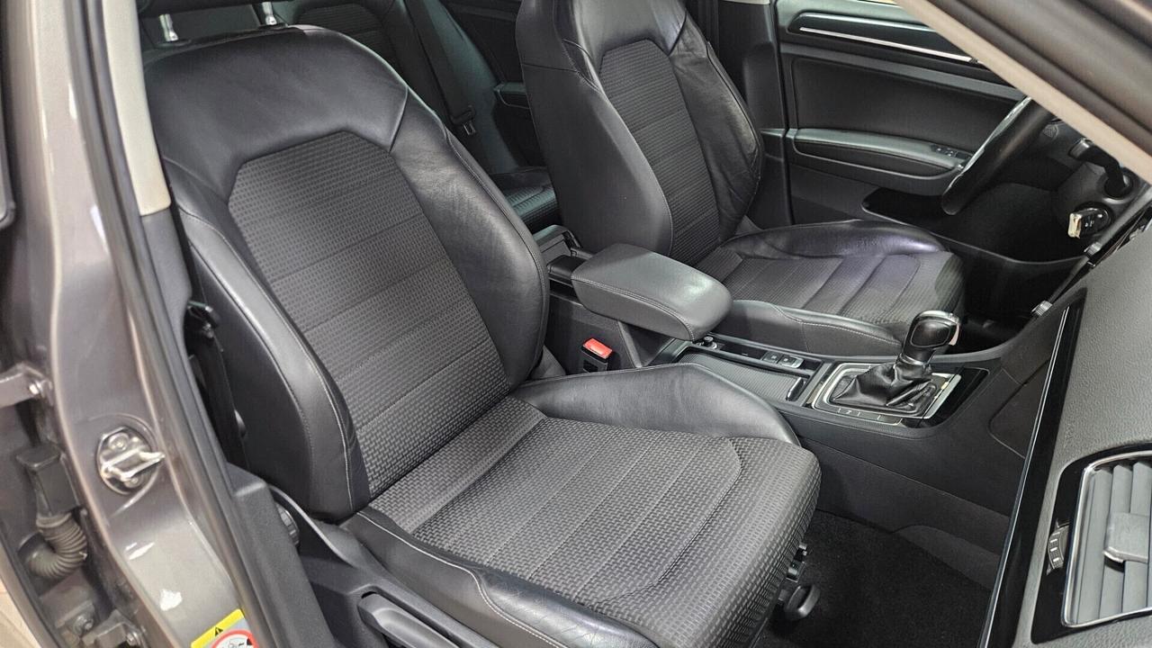 Volkswagen Golf 1.6 TDI DSG 5p. Highline BlueMotion Technology