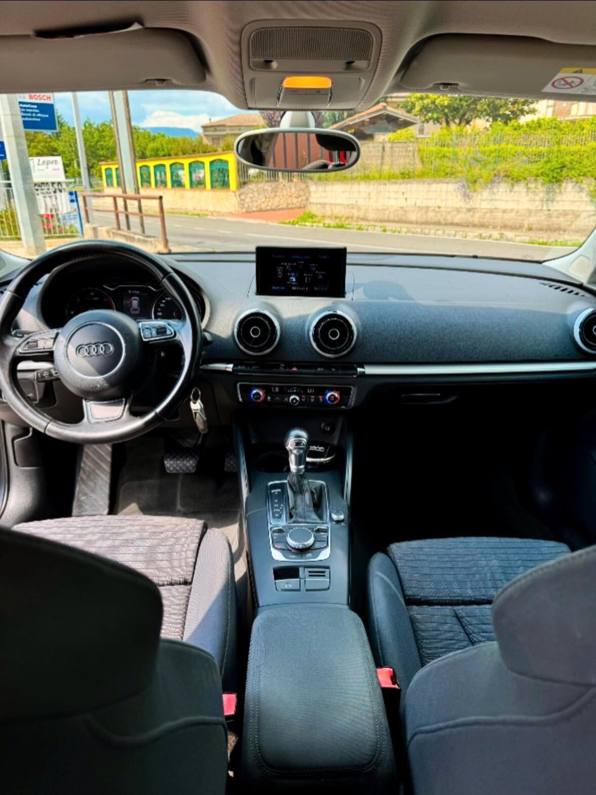 Audi A3 SPB 1.6 TDI clean diesel S tronic Ambition
