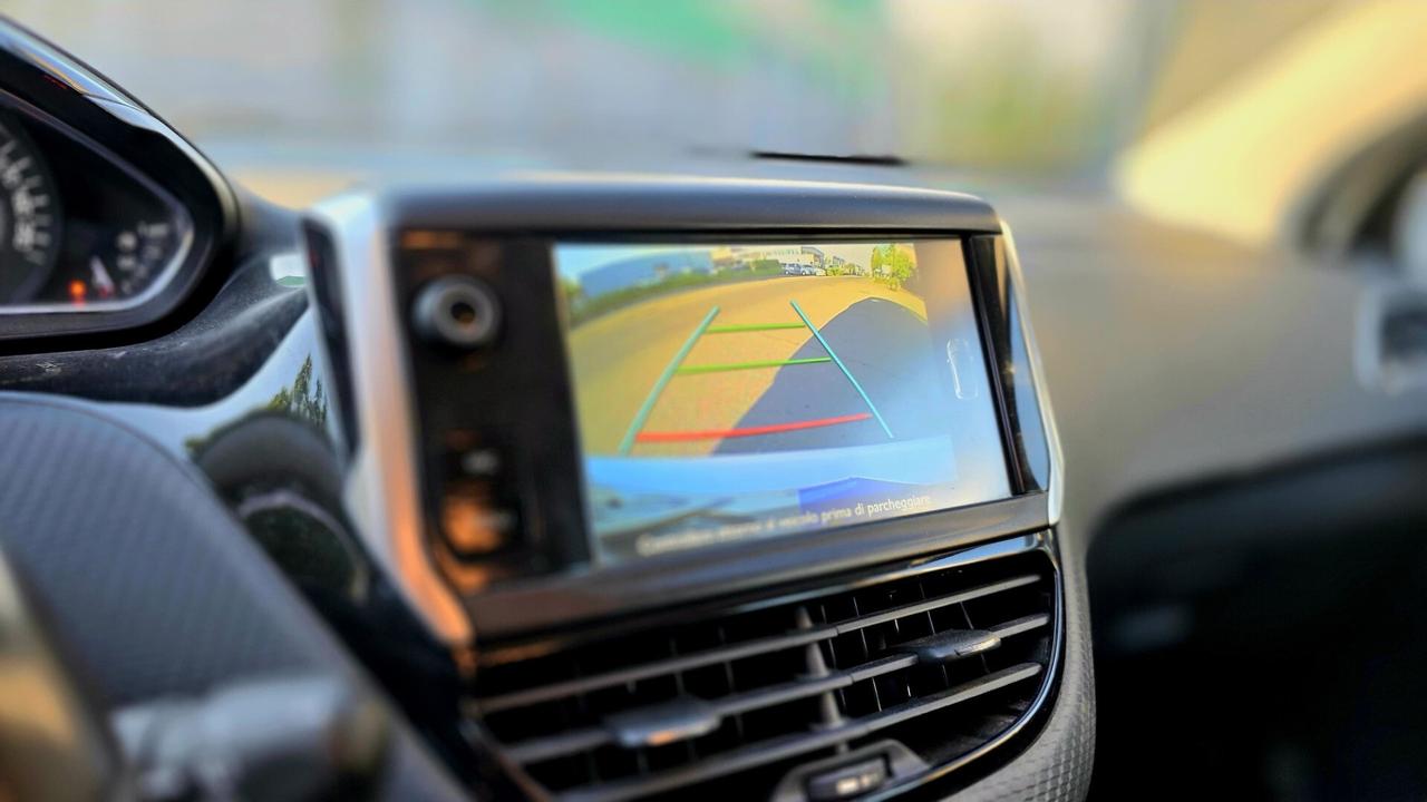 Peugeot 208 PureTech 82 5 porte Active