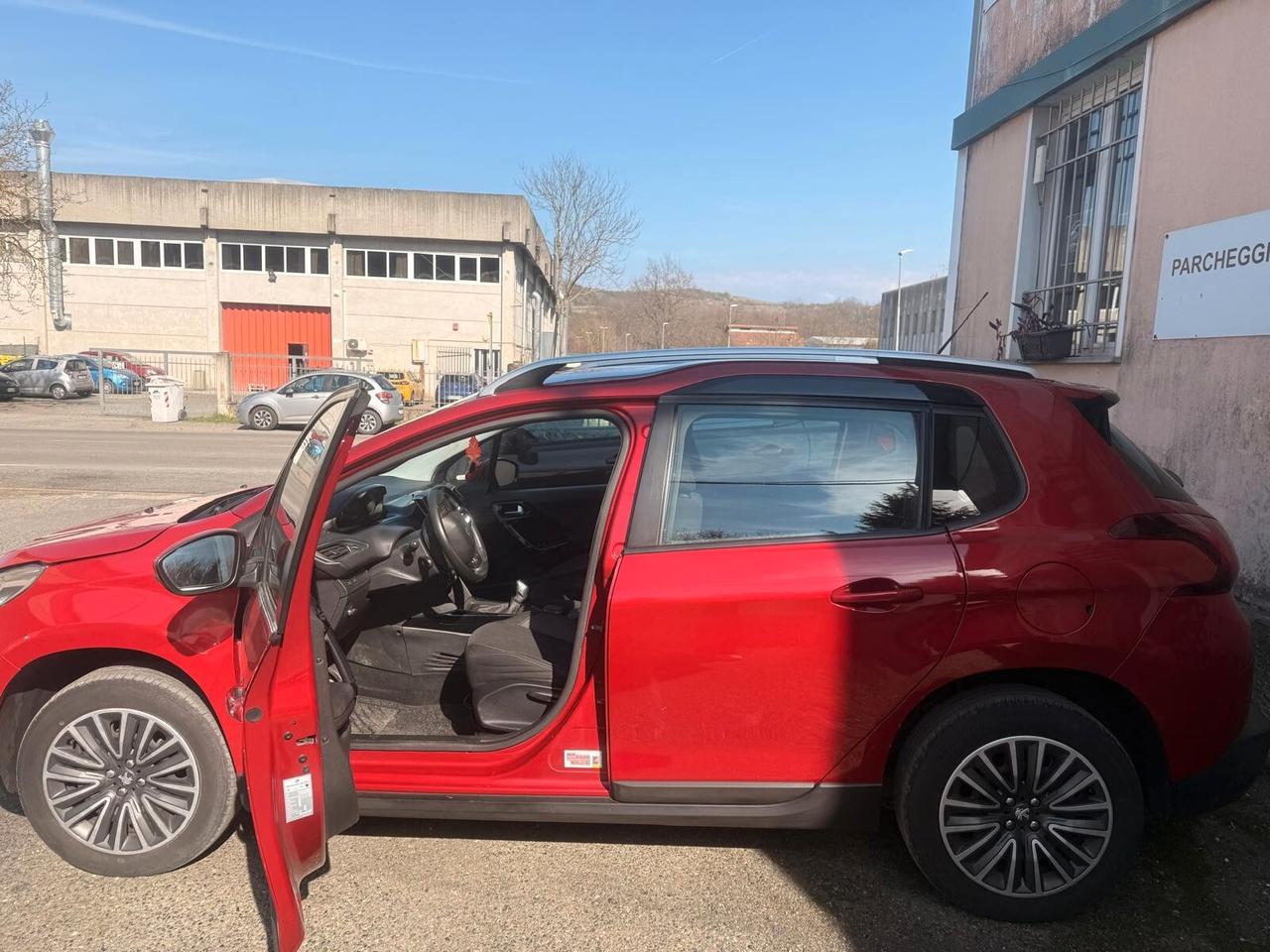 Peugeot 2008 1.2 benzina+Gpl