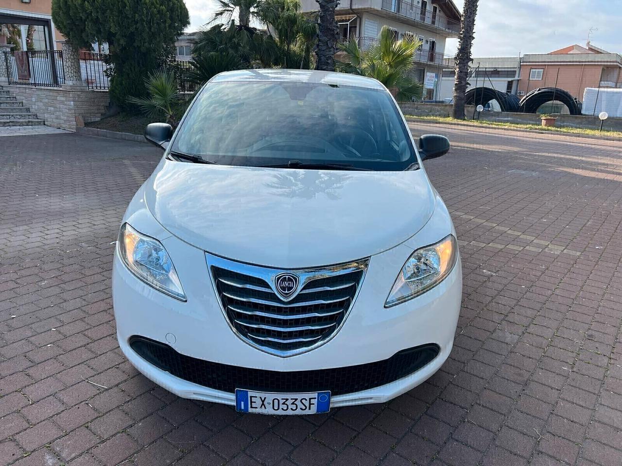 Lancia Ypsilon 1.3 MJT 16V 95 CV 5 porte S&S Gold