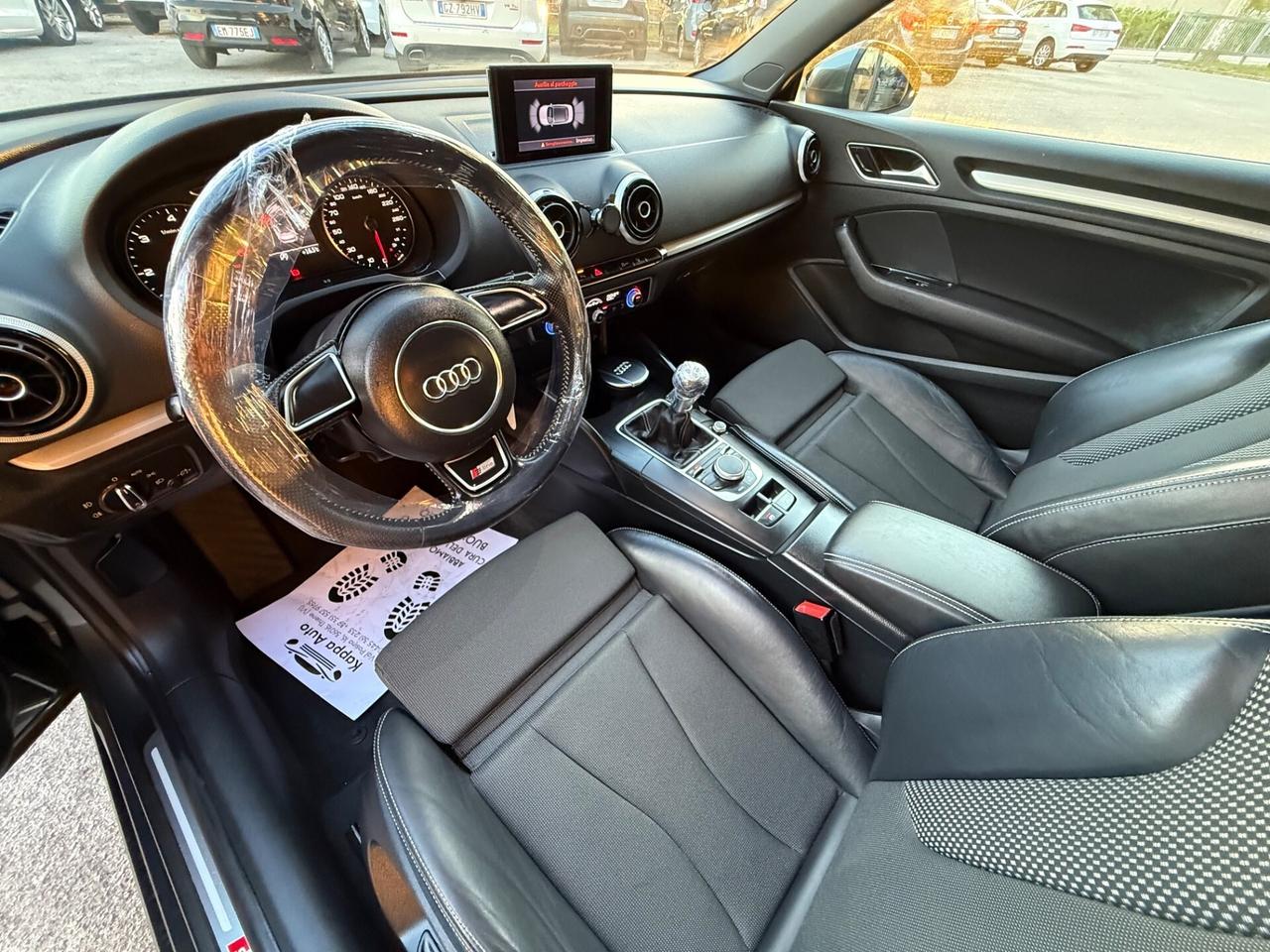 Audi A3 Sedan 1.6 TDI 110 CV S-Line