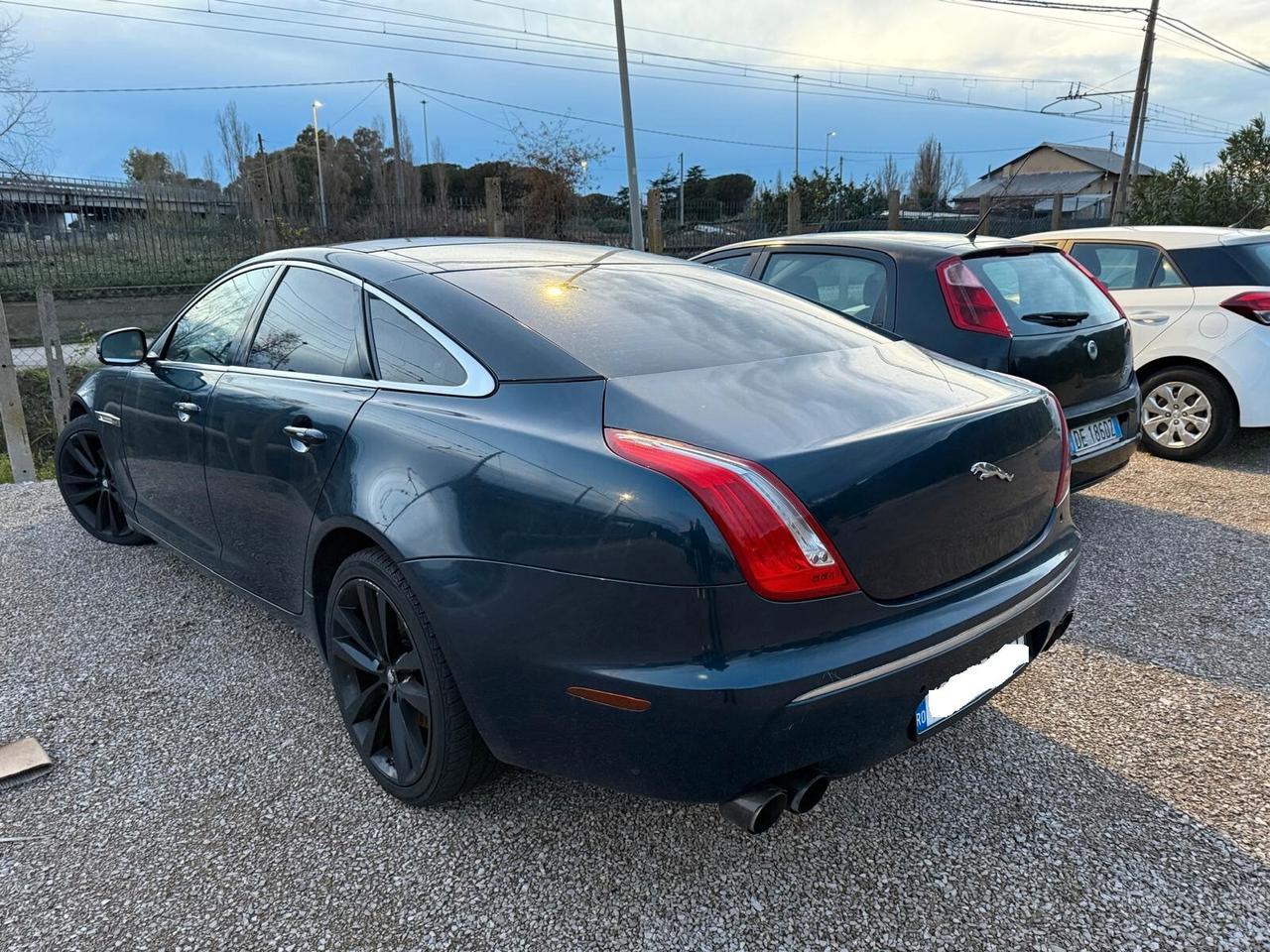 Jaguar XJ X351