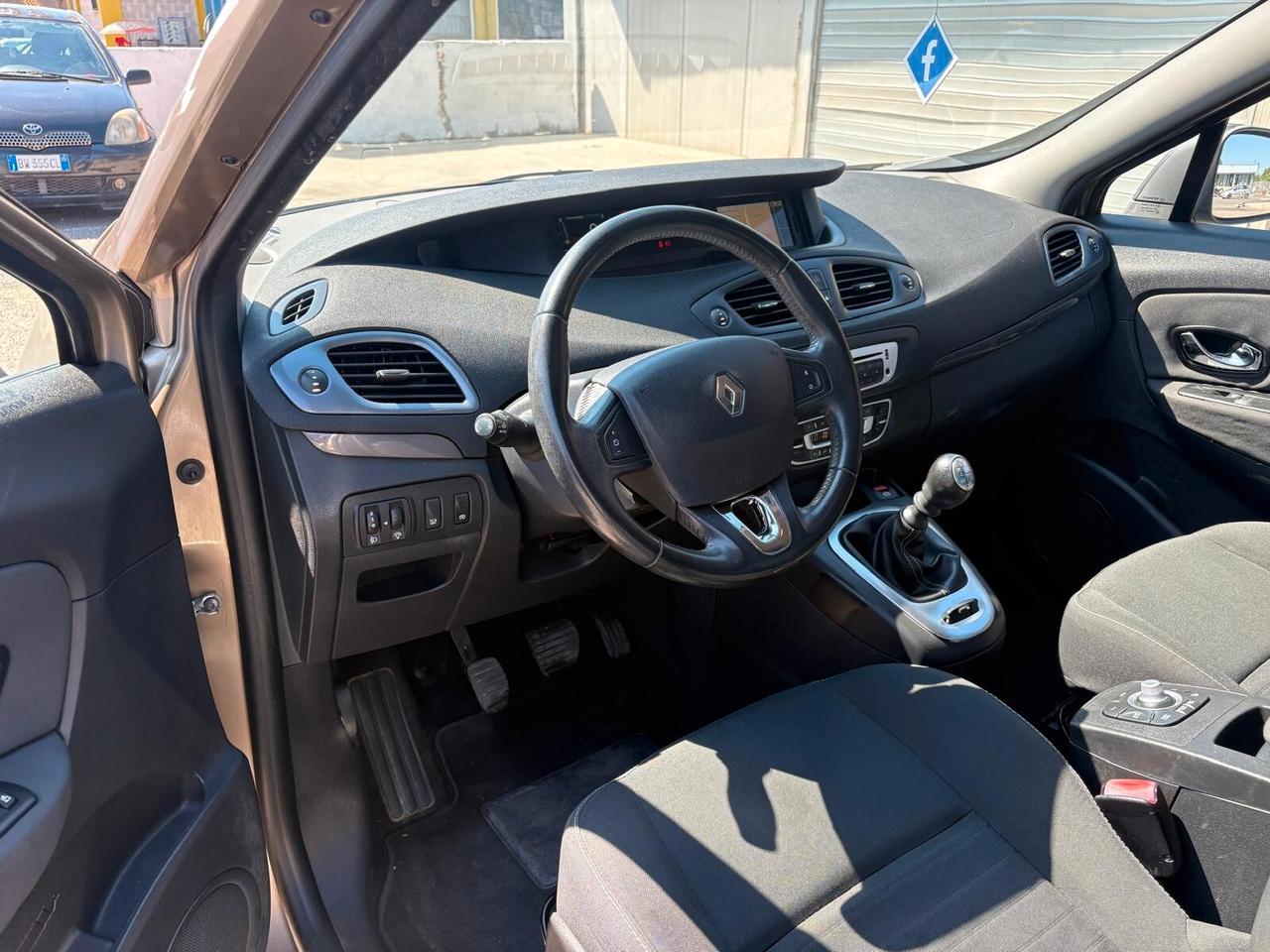 Renault Scenic Scénic XMod dCi 110 CV Start&Stop Energy Limited
