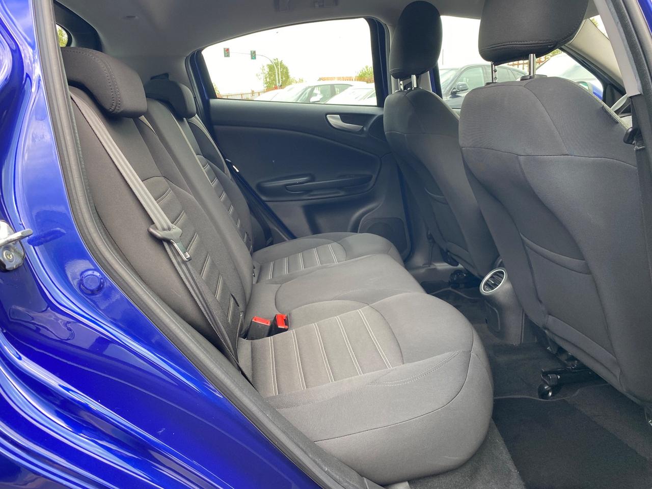 Alfa Romeo Giulietta 1.6 120 CV Automatica Navi NEOPATENTATI Garantita