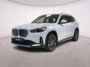 BMW X1 iX1 eDrive20 Pure Edition
