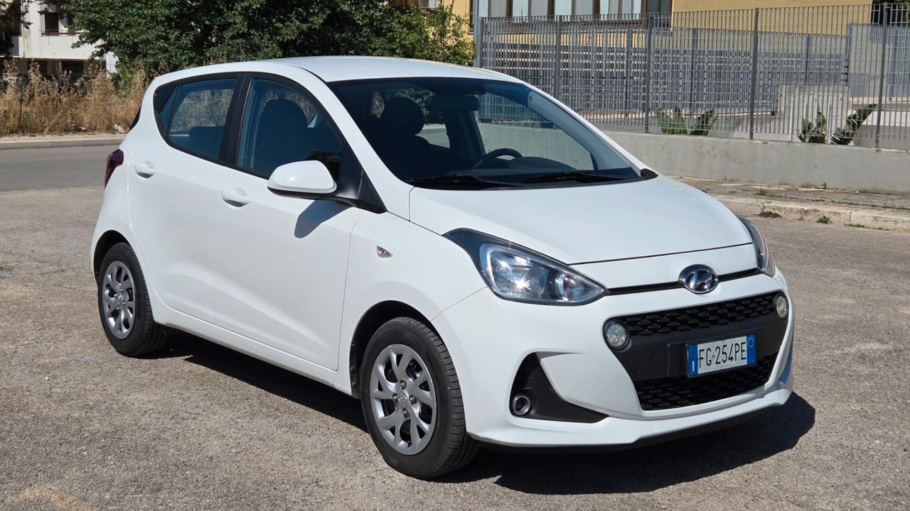 Hyundai i10 1.0 Automatica