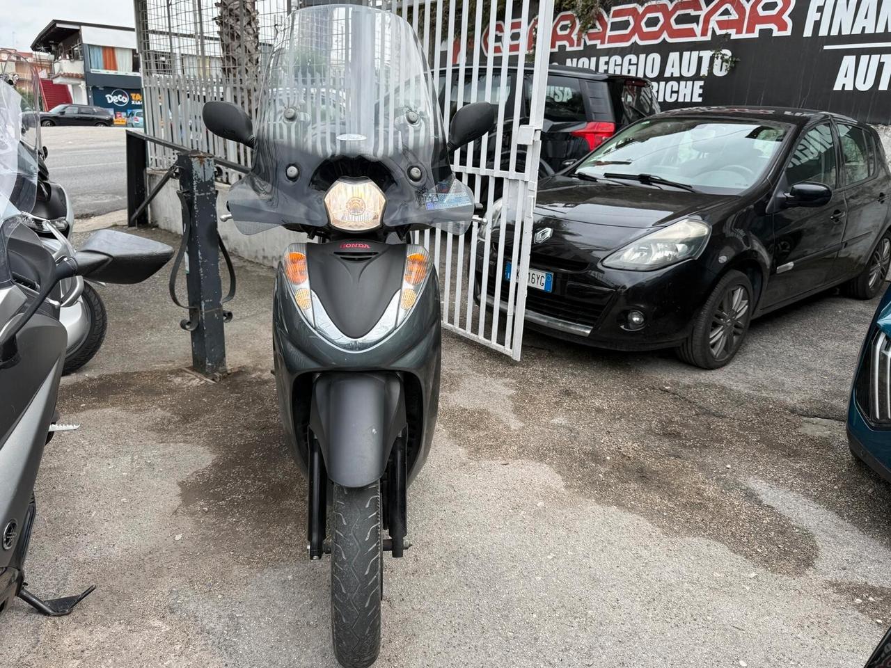HONDA SH 300 ABS-ASR 6500KM