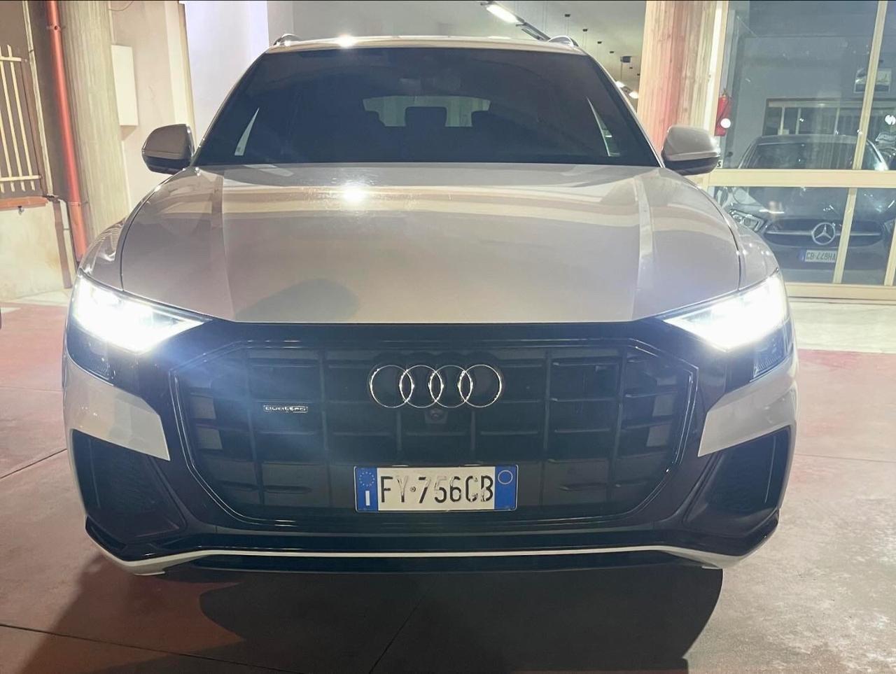 Audi Q8 50 TDI 286 CV quattro tiptronic Sport