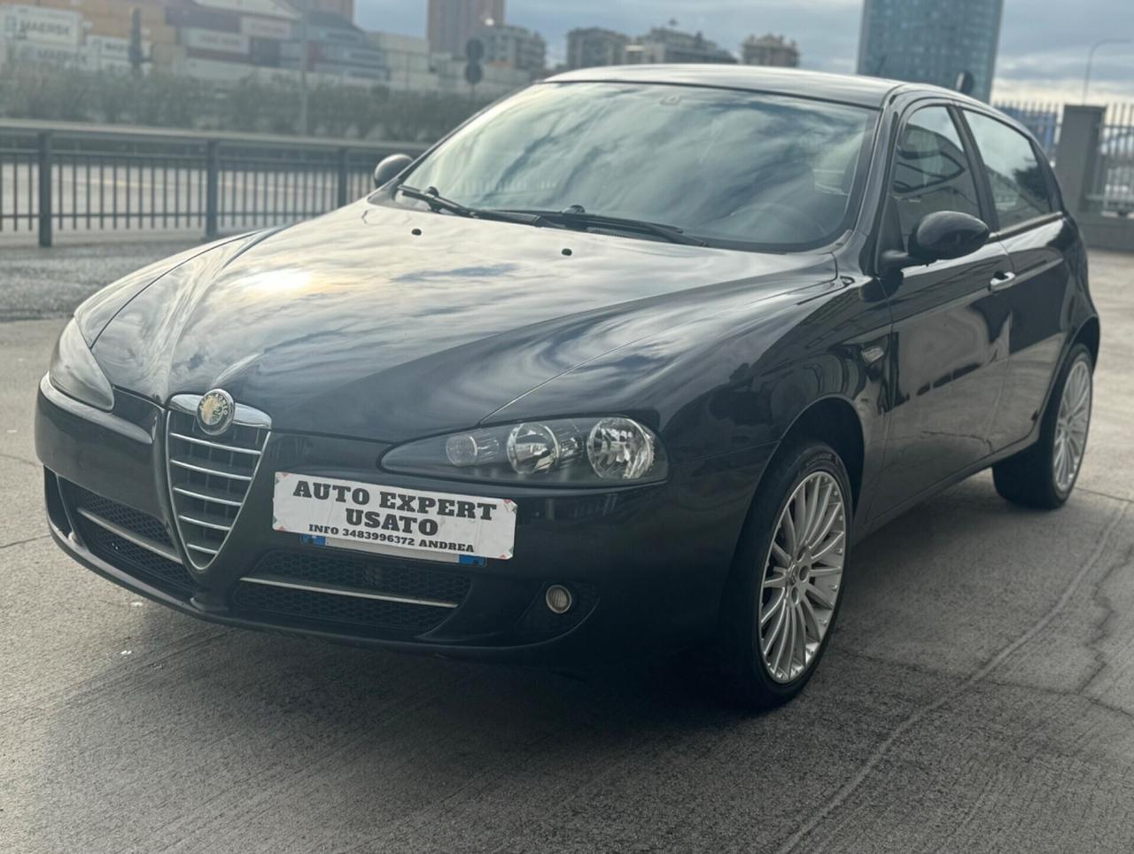 Alfa Romeo 147 1.9 JTDm (120) 5P. Murphy&Nye 2007