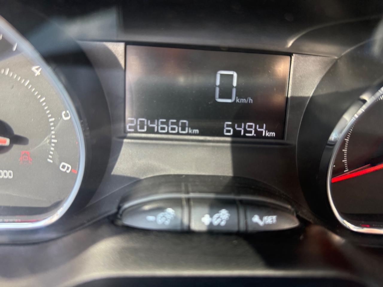 Peugeot 208 1.6 e-HDi 92 CV Stop&Start 5 porte Allure