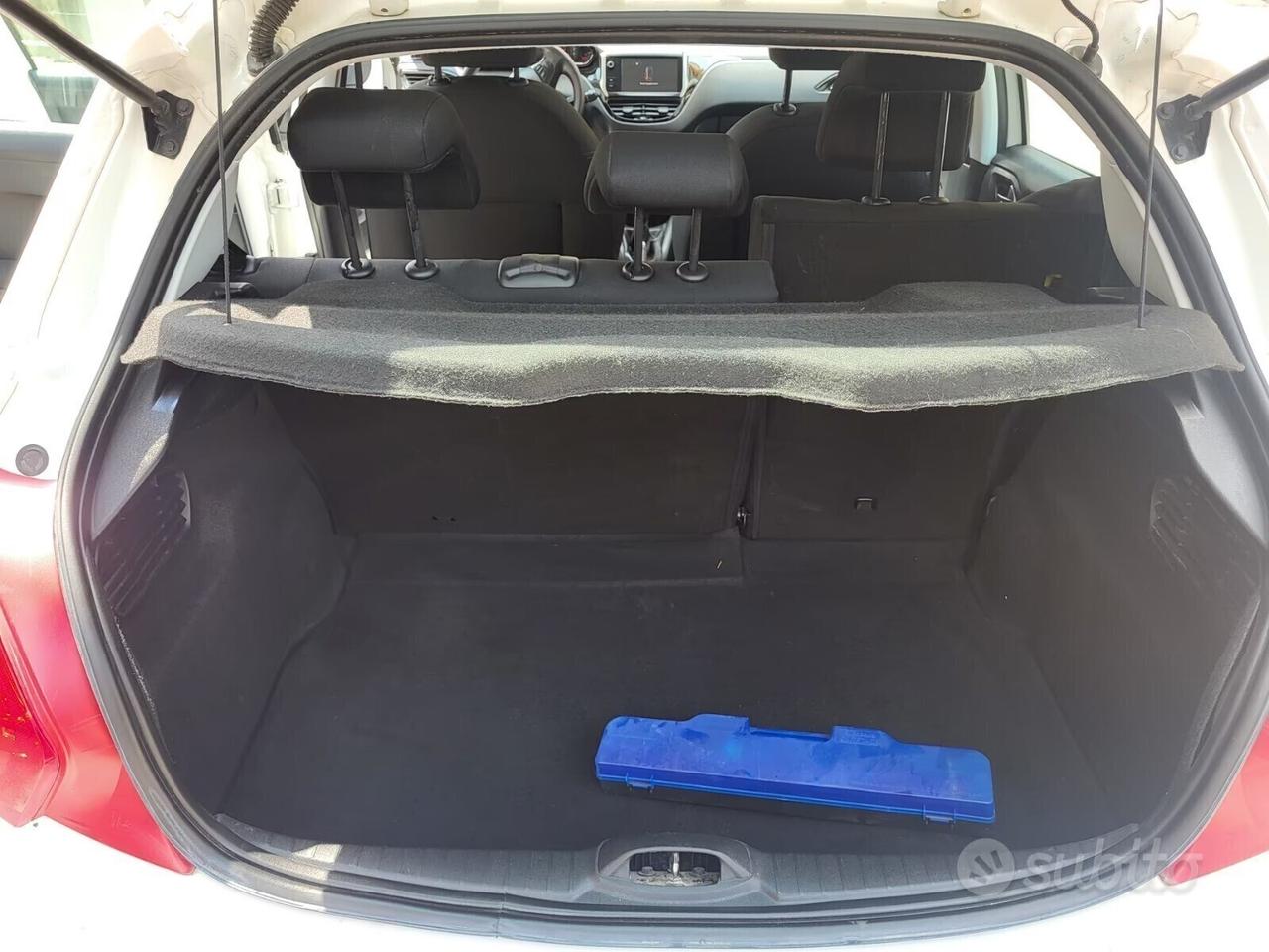 Peugeot 208 1.4 HDI-CINTA DISTRIBUZ. E TAGLIANDO