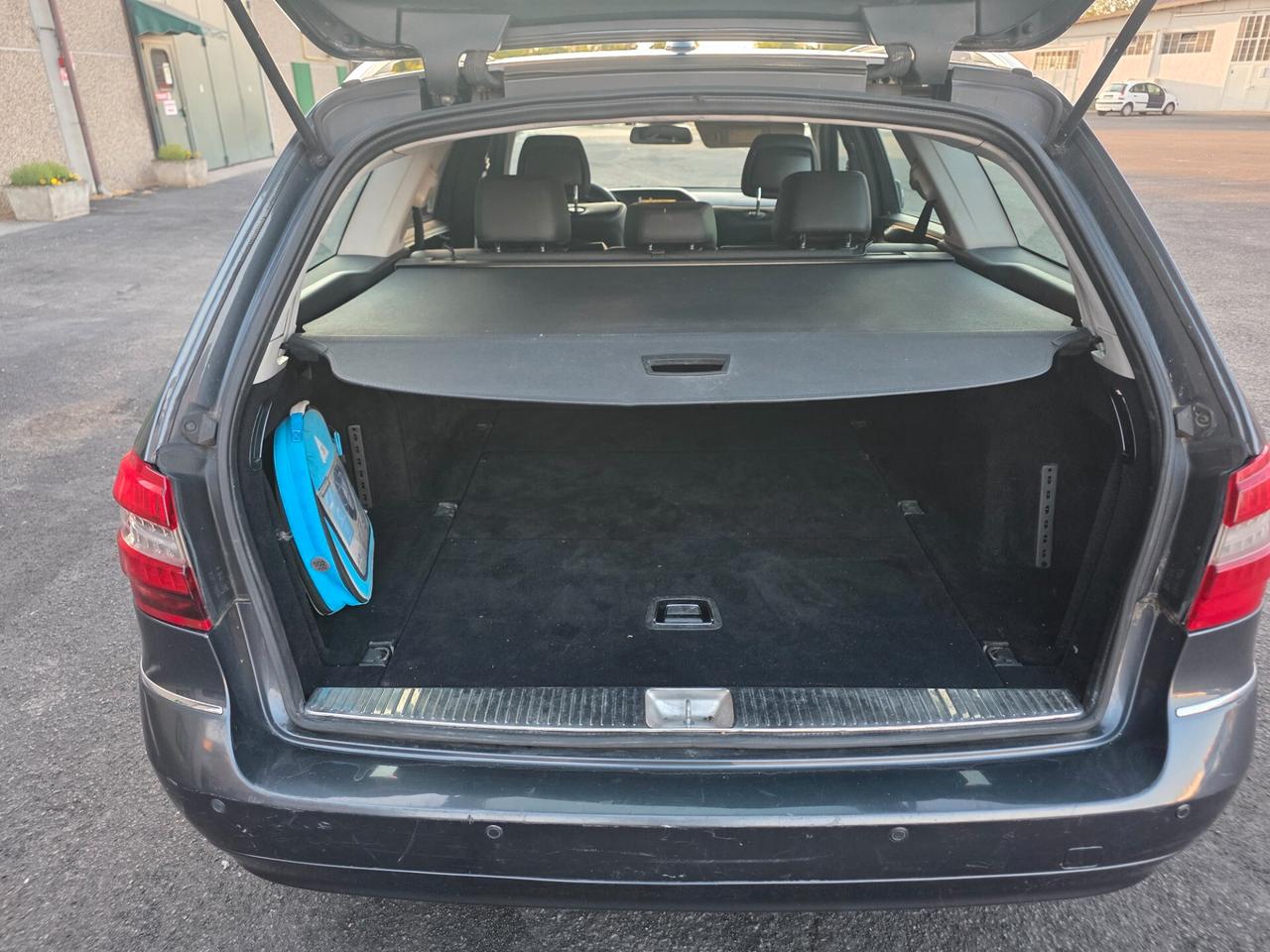 Mercedes-benz E 220 CDI S.W. BlueEFFICIENCY Avantg.AMG