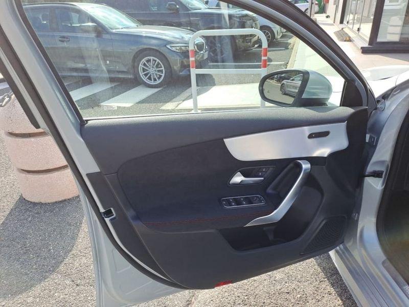 Mercedes-Benz Classe A 180d Automatic AMG Line Advanced Plus Digital Edition