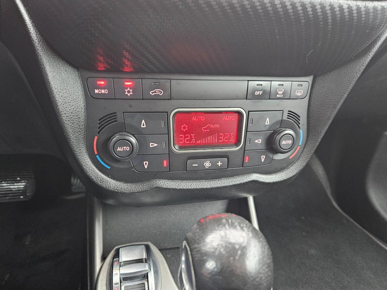 Alfa Romeo MiTo 1.4 tb m.air Distinctive sport pack s&s