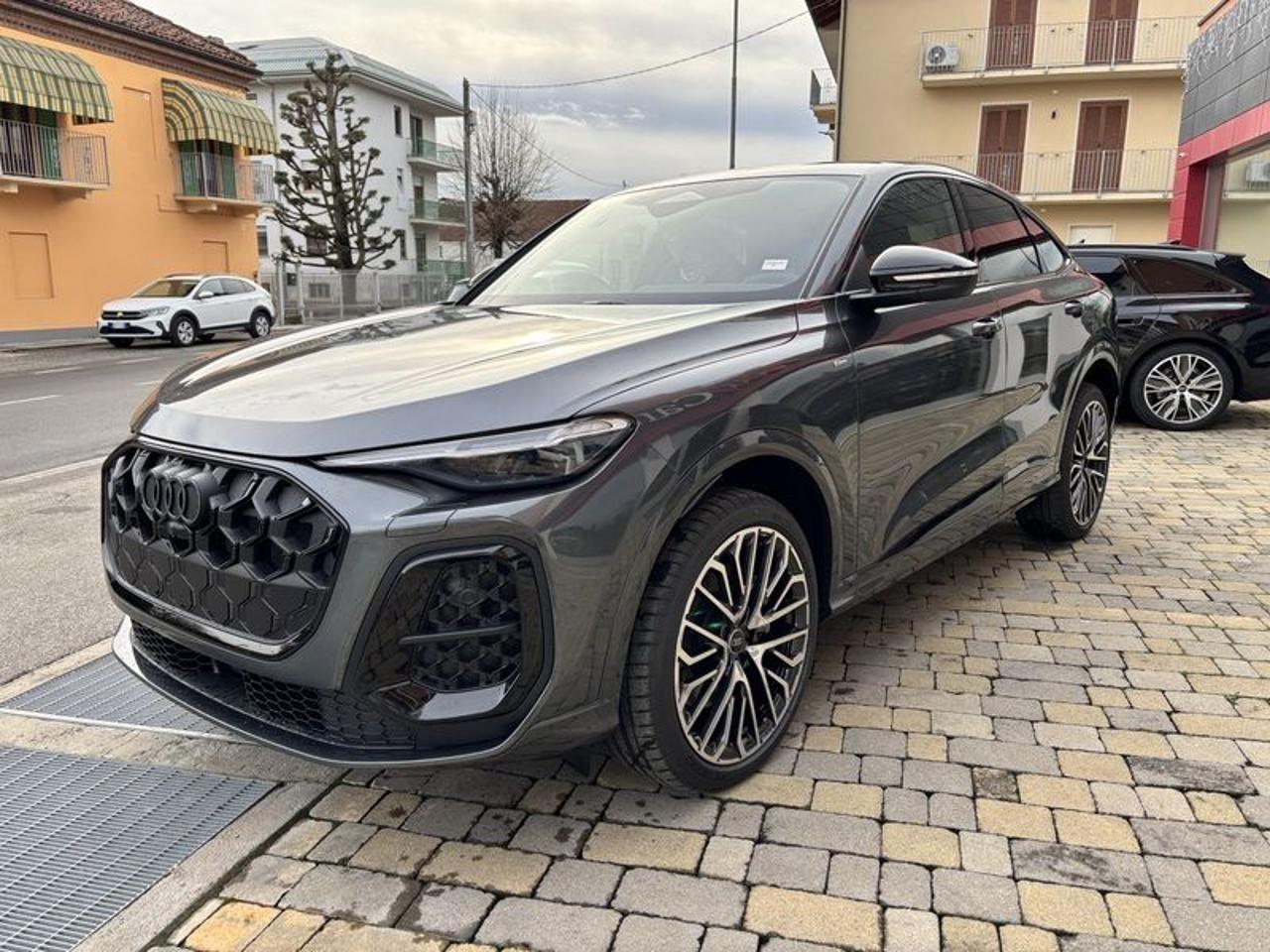 Audi Q5 SPB 40 TDI 204 CV quattro S tronic Identity Black