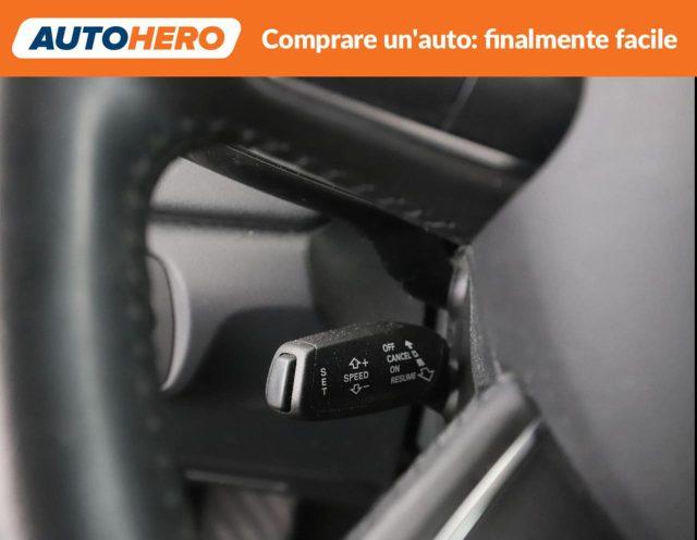 AUDI Q3 2.0 TDI 120 CV Business