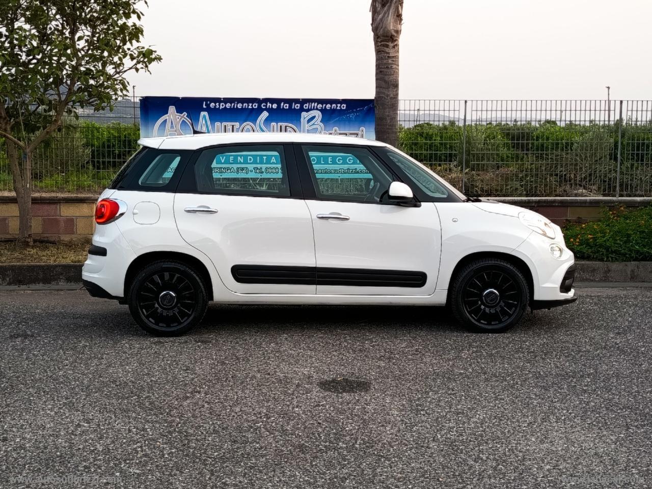 FIAT 500L 1.3 MJT 95 CV Mirror