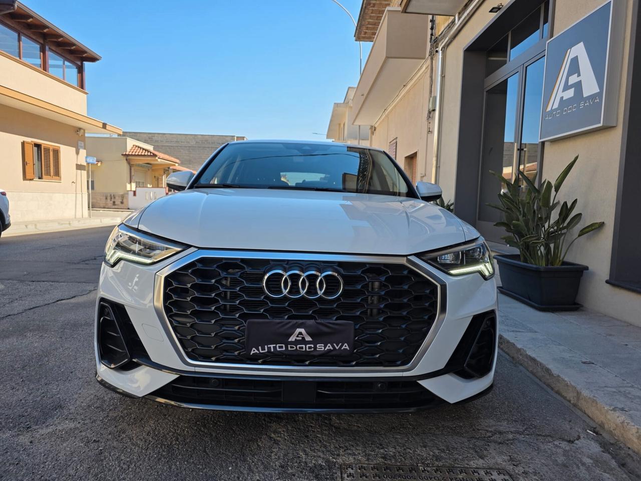 Audi Q3 SPB 35 TDI Quattro S-Line+Cerchi 20+Luci Ambiente..