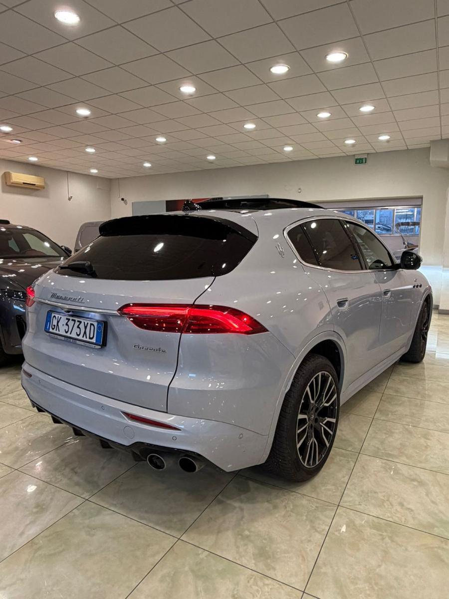 MASERATI - Grecale - 2.0 MHEV GT 300CV