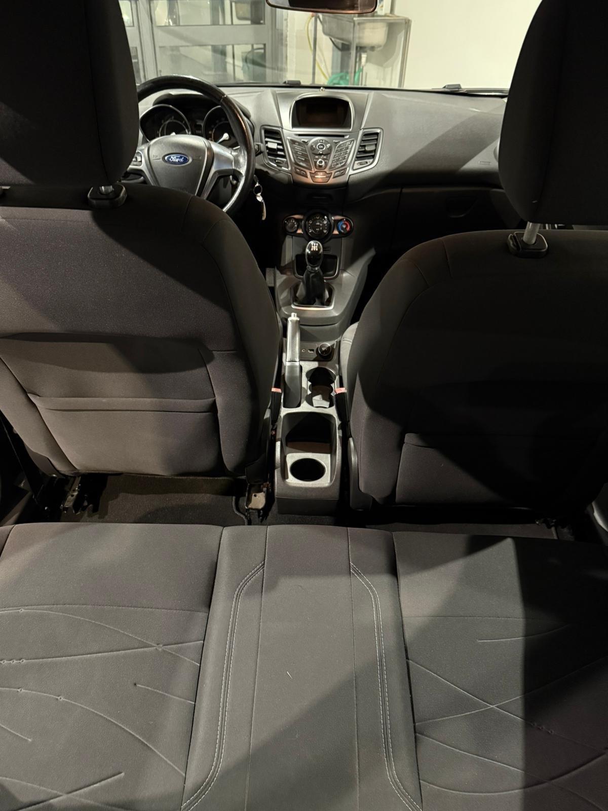 Ford Fiesta 1.5 TDCi -NEOPATENTATI-GARANZIA