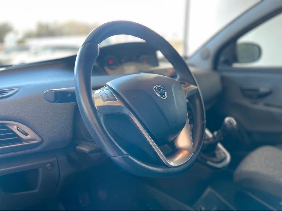 Lancia Ypsilon 1.3 MJT 16V 95 CV 5 porte S&S Platinum