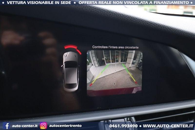 Alfa Romeo Giulia 2.0 Turbo 200CV AT8 Super TETTO