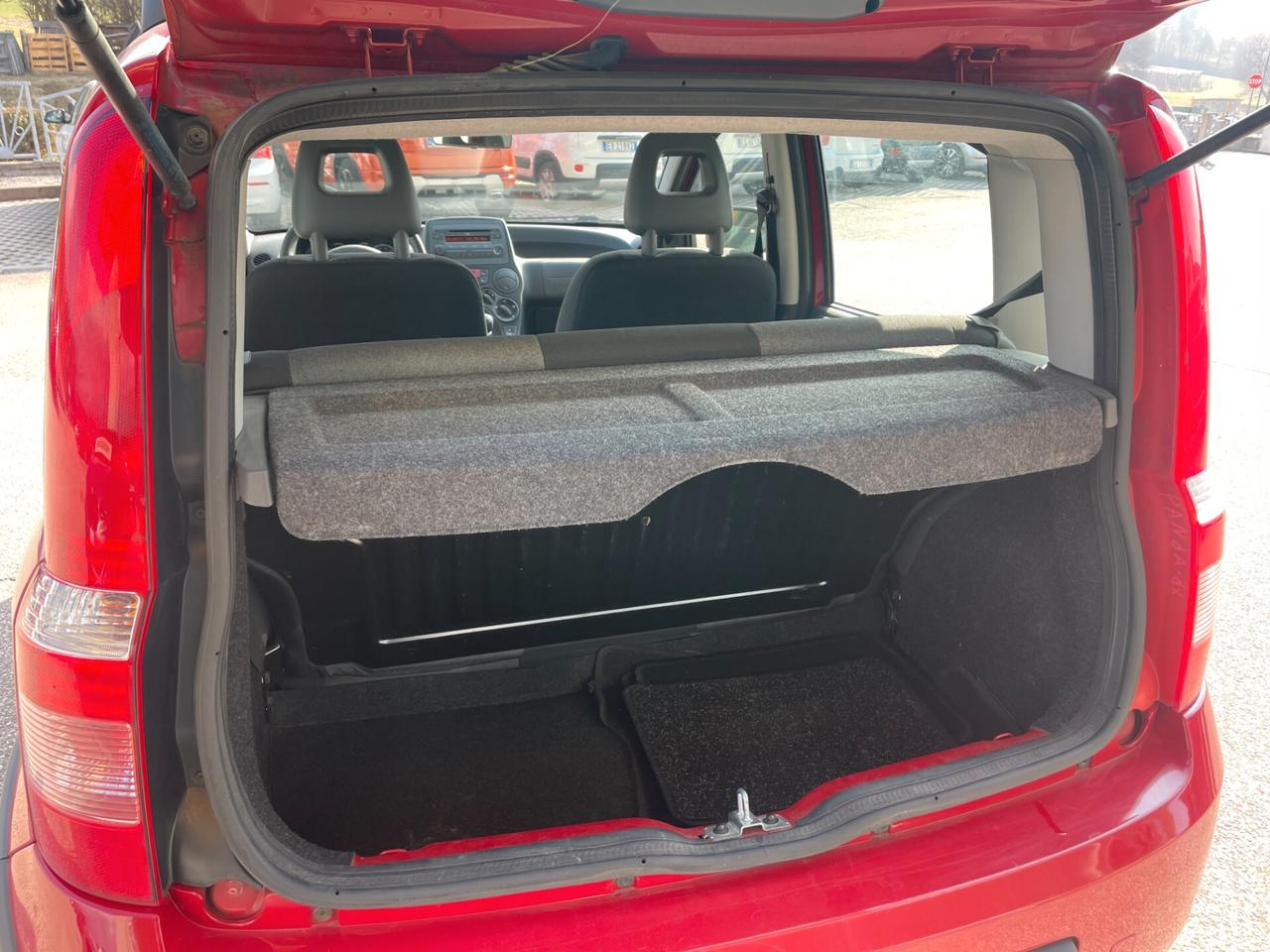 Fiat Panda 4x4 1.3 MJT 16V DPF Climbing