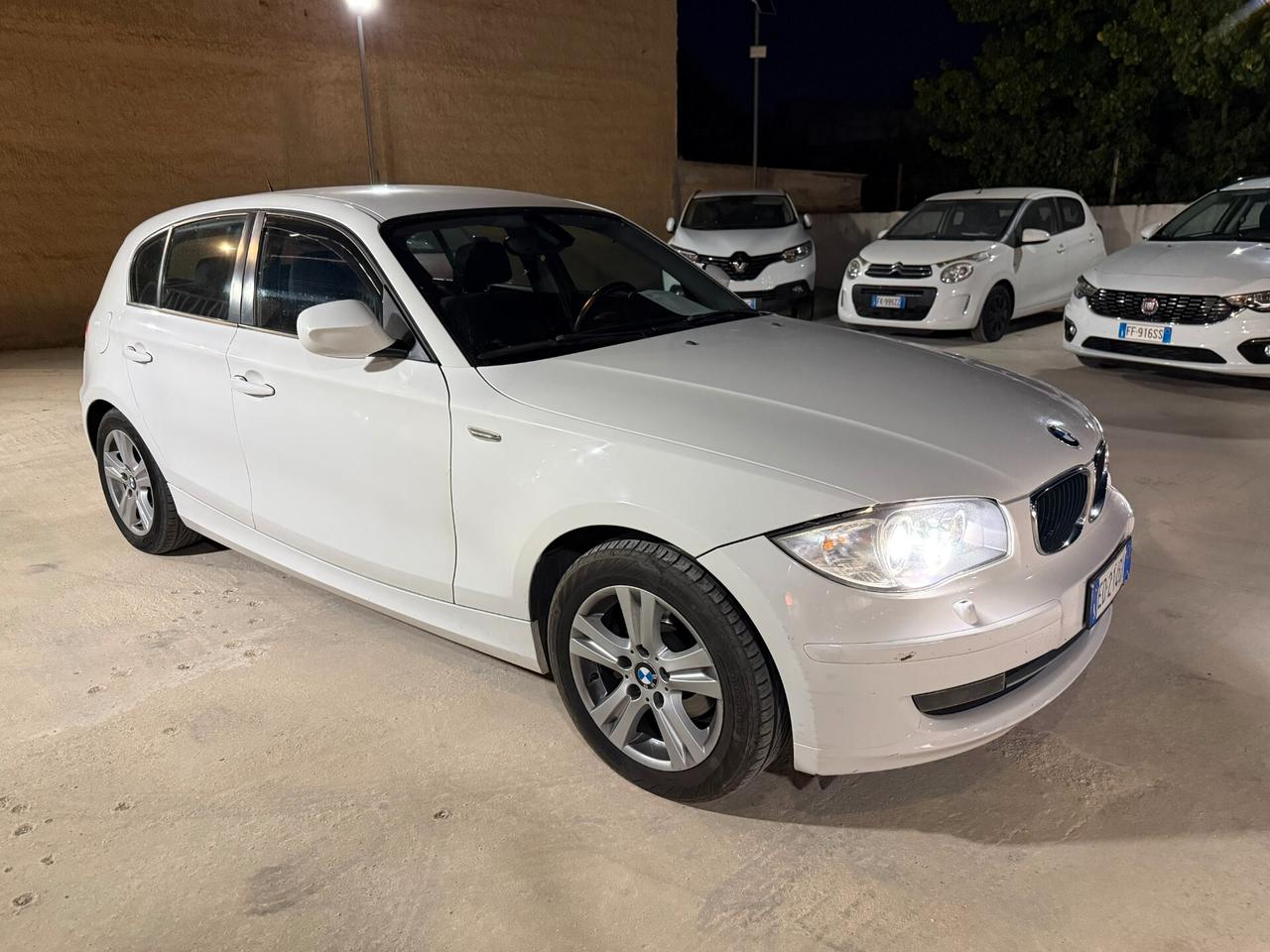 BMW 118D 143CV FUTURA - 2010