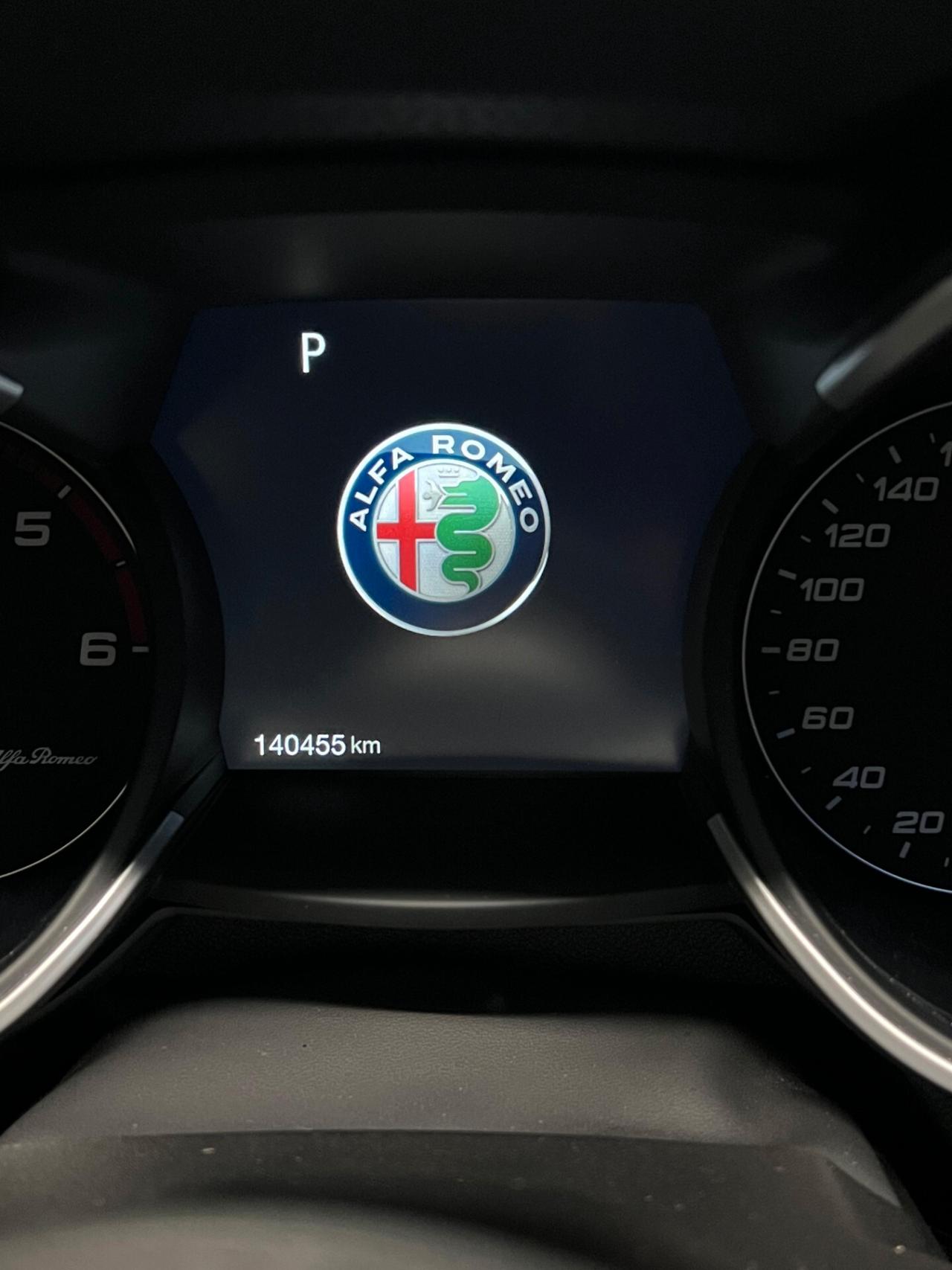 Alfa Romeo Stelvio 2.2 Turbodiesel 210 CV AT8 Q4 Executive