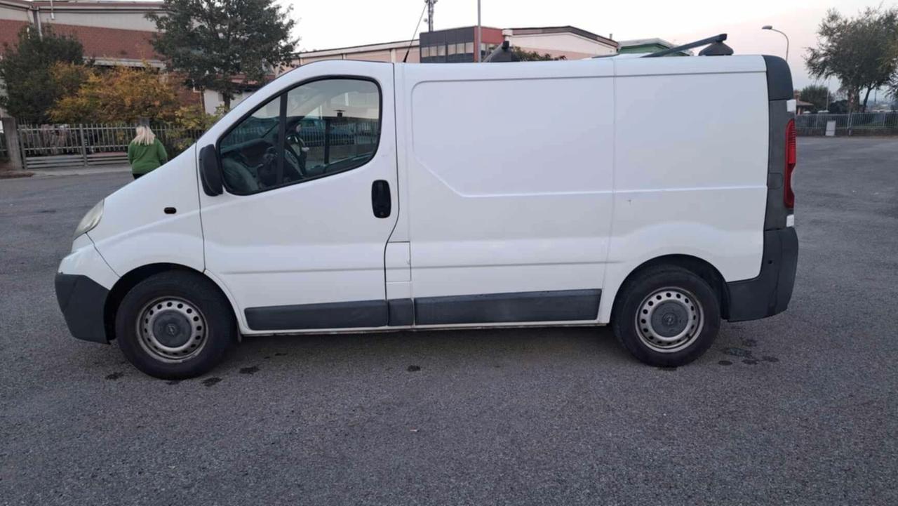 Opel Vivaro 25 1.9 CDTI/80CV PC-TN Furgone