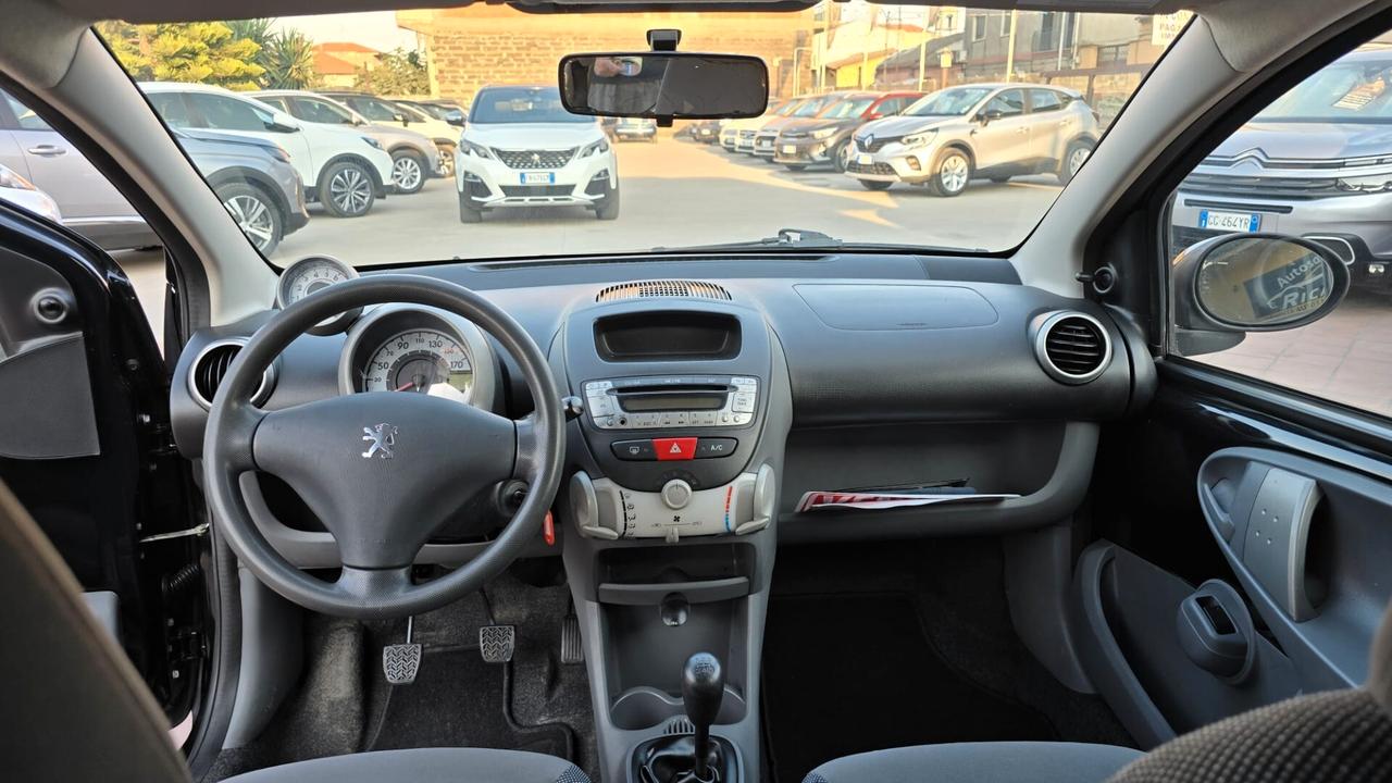 Peugeot 107 1.0 68CV 5p. Plaisir