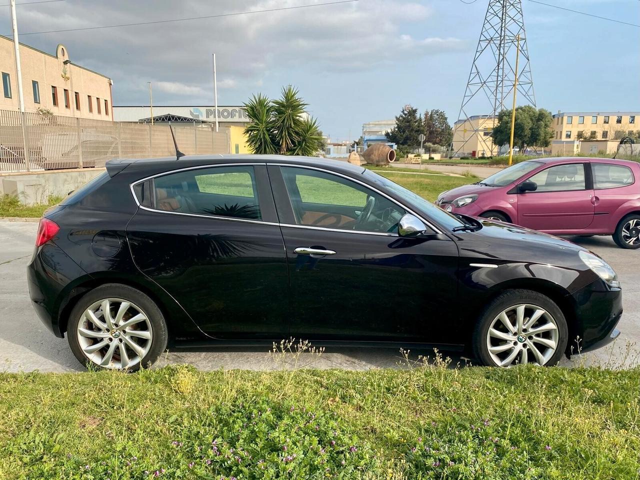 Alfa Romeo Giulietta 1.6 JTDm-2 105 CV Exclusive